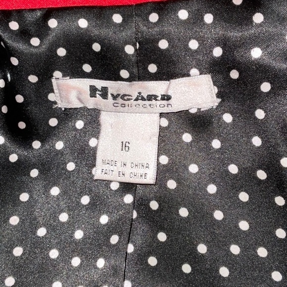 Peter Nygard Trench Coat, Size 16 - Picture 3 of 7